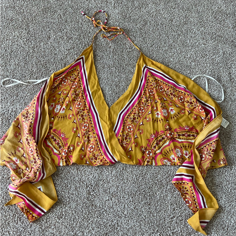 Halter backless top